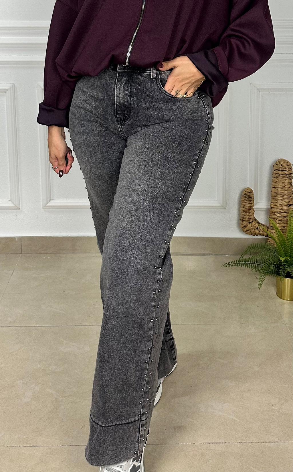 VAQUERO TACHUELA DESGASTADO